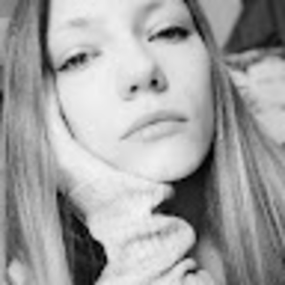 Meet your Posher, Nastassia - Picture 1 of 1